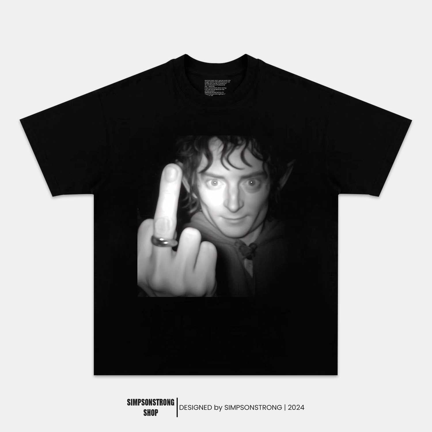 THE LORD OF THE RINGS GRAPHIC TEE 2