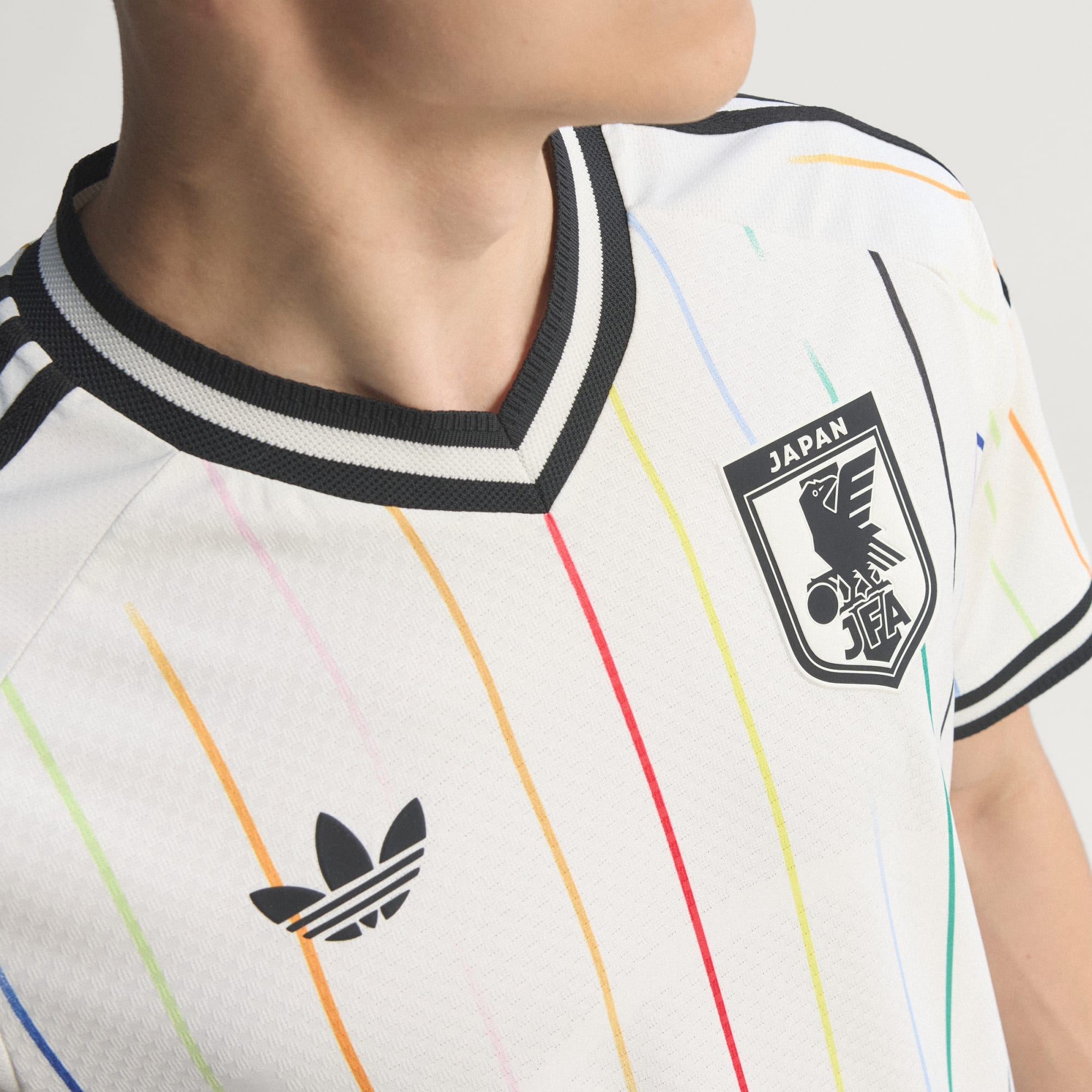 Japan_26_Away_Authentic_Jersey_White_KD3348_HM7
